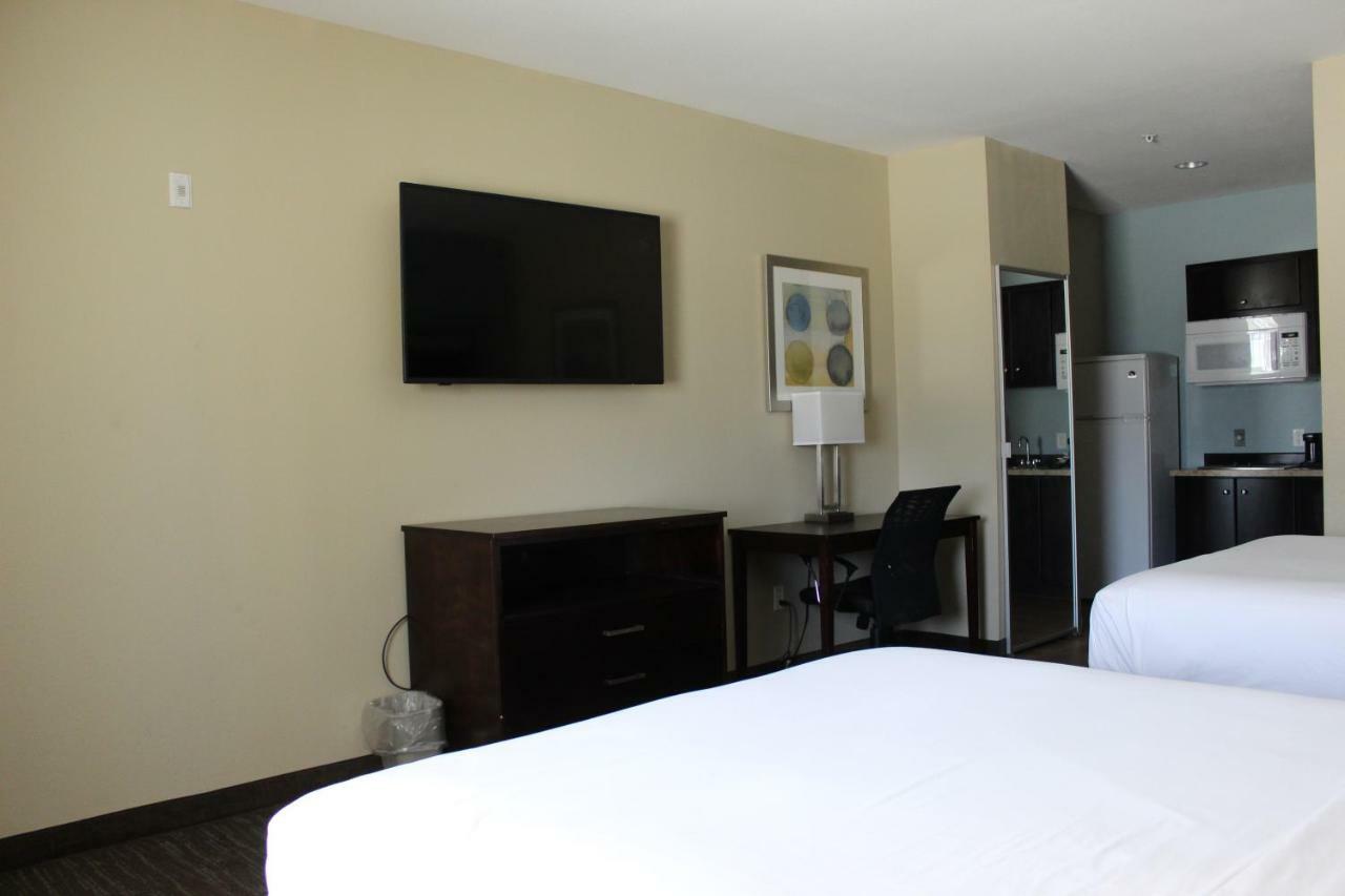 Horizon Inn & Suites Pearsall Екстериор снимка