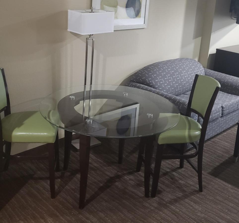 Horizon Inn & Suites Pearsall Екстериор снимка